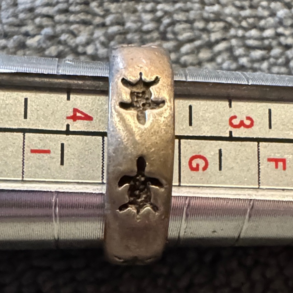 Sterling Silver Turtle Toe Ring - image 1